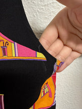 Load image into Gallery viewer, Shoes Tapp New York One of a Kind Print Vest - Medium