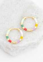 Load image into Gallery viewer, Golden Garden Bloom Earrings