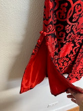 Load image into Gallery viewer, Traditional Chinese Brocade Vest - Red & Black - Size XXXL (Fits Approx. 16-18)
