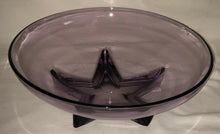 Load image into Gallery viewer, Heisey Amethyst Lodestar Glass Star Bowl - 12"