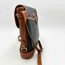Load image into Gallery viewer, Dooney & Bourke Vintage Calvary Spectator Bag Purse