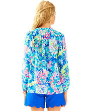 Load image into Gallery viewer, Lilly Pulitzer NWT Elsa Dive In Top - Small