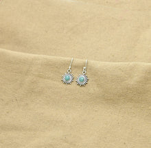 Load image into Gallery viewer, Sunburst Earrings Silver 925 - Amazonite
