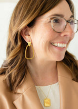 Load image into Gallery viewer, Hammered Oval Earrings  Gold
