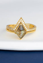 Load image into Gallery viewer, Labradorite and CZ Gold Ring Set
