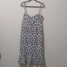 Load image into Gallery viewer, Hutch Black &amp; White Floral Knit Midi Dress - 3XL
