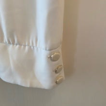 Load image into Gallery viewer, NWT Trina Turk White Newport Top - XL
