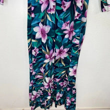 Load image into Gallery viewer, Vintage Hilo Hatttie Tropical Maxi - Medium
