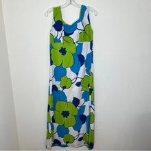 Load image into Gallery viewer, Vintage 1970s Penney's Hawaiian Maxi Floral Dress - Medium
