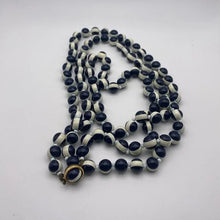 Load image into Gallery viewer, 1950s Long Navy &amp; White Necklace
