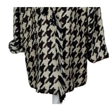 Load image into Gallery viewer, Chico's Brown &amp; Tan Houndstooth Knit Jacket with Fringe - XL
