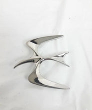 Load image into Gallery viewer, Vintage MCM Silver Sarah Cov Bird Brooch
