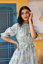 Load image into Gallery viewer, Block Printed Puff Sleeve Dress - Mint

