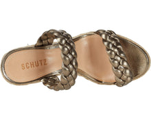 Load image into Gallery viewer, Schultz "Dyandre" in "Ale Wash" 9.5
