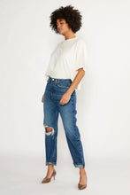 Load image into Gallery viewer, NWT Etica Dark Wash "Bryce" Pinch Waist Boyfriend Jeans- 31
