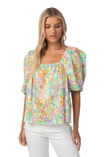 Load image into Gallery viewer, Square Neck Puff Sleeve Pastel Floral Top
