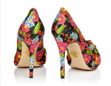 Load image into Gallery viewer, Charlotte Olympia Floral 'Ava' Heels - 39
