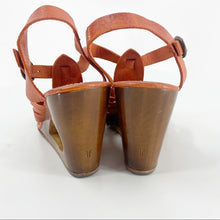Load image into Gallery viewer, Frye Orange Gabriella Wood Cut Out Wedges - 10
