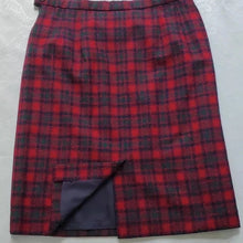 Load image into Gallery viewer, Vintage Pendleton Wool Plaid Midi Skirt- 12
